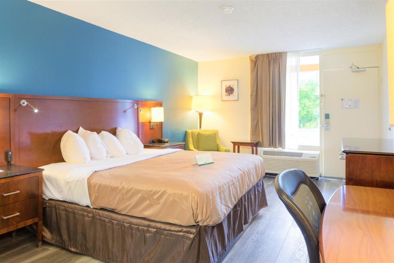 Quality Inn Sumter Exteriér fotografie